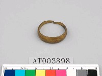 藏品(銅戒指)的圖片